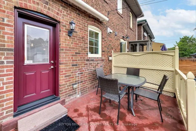 Additional image 42 of 163 Maplewood Ave