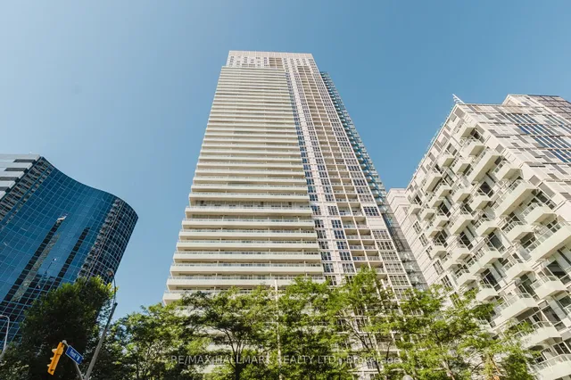 300 Front St Unit 2213