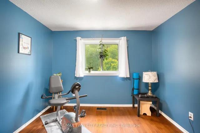 Additional image 40 of 135 Eastforest Tr