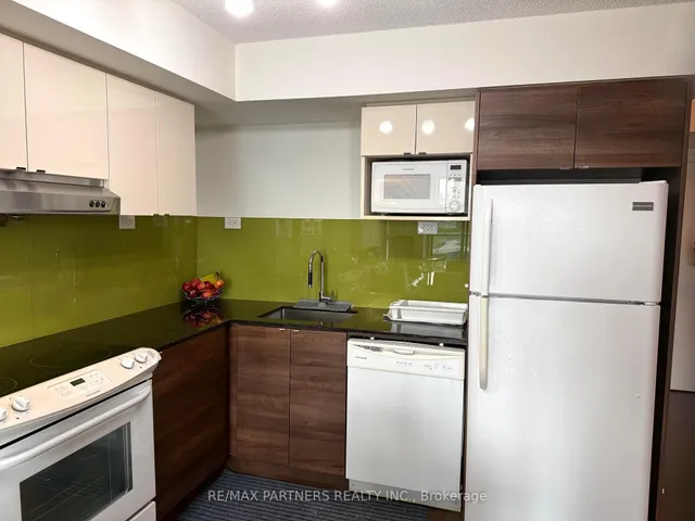 Additional image 6 of 121 Mcmahon Dr Unit 716