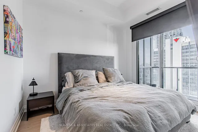 Additional image 23 of 60 Berwick Ave Unit LPH01