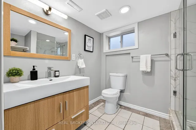 Additional image 30 of 30 Presley Ave