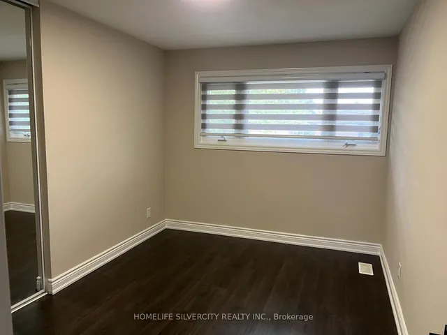 Additional image 24 of 33 Sweetbriar Dr