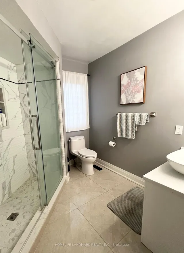 Additional image 19 of 80 Lorna Rae Blvd