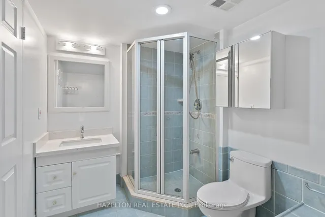 Additional image 16 of 225 Davenport Rd Unit 211