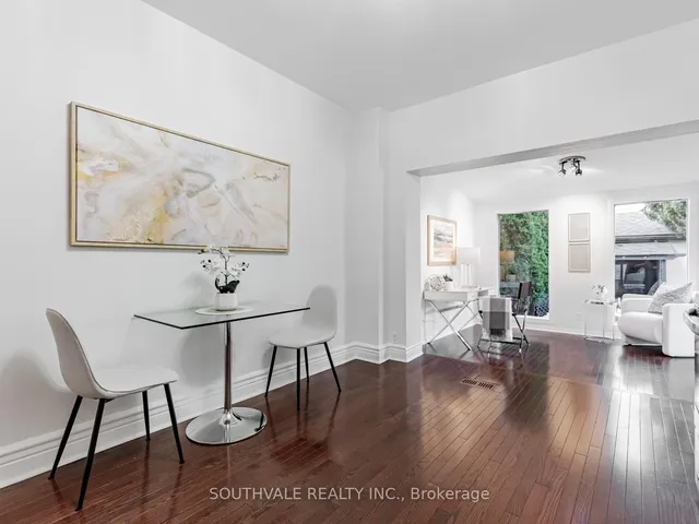 Additional image 11 of 104 Dearbourne Ave