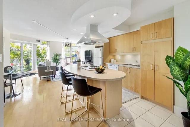Additional image 8 of 550 Queens Quay Unit 201