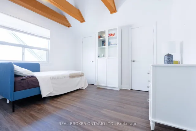 Additional image 21 of 54 Tower Dr