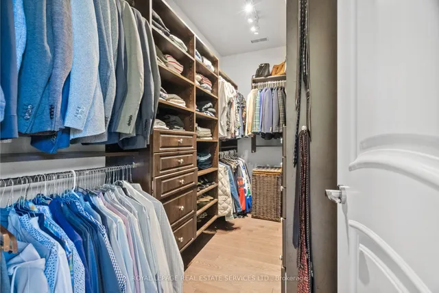 Additional image 25 of 132 Strath Ave