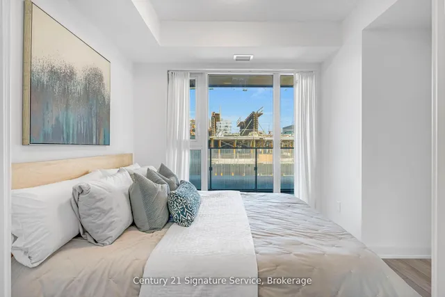 Additional image 22 of 8 Tippett Rd Unit 803