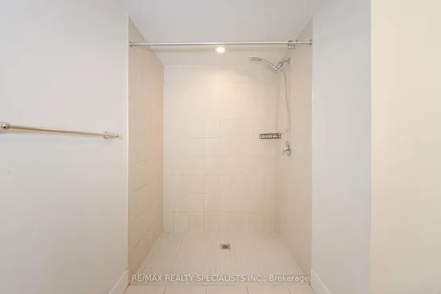 Additional image 17 of 160 Rochefort St Unit B-17