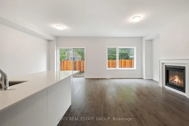 Additional image 11 of 85 Danielle Moore Circ