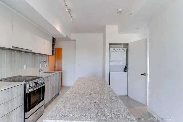 Additional image 20 of 31 Tippett Rd Unit 1306