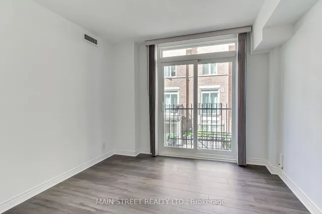 Additional image 15 of 108 Redpath Ave Unit 25