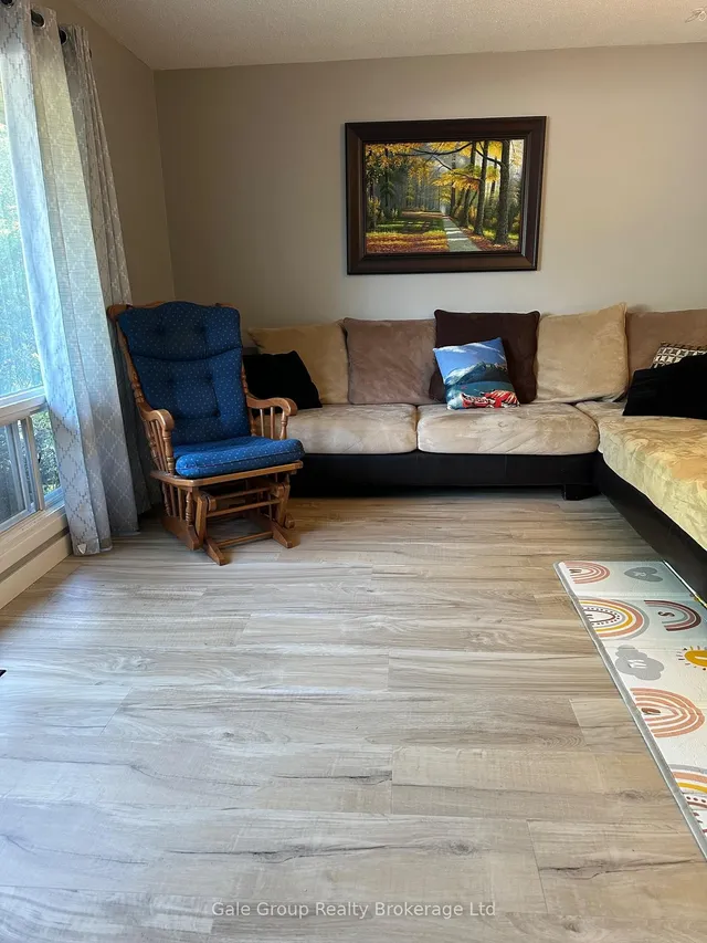 Additional image 5 of 19 Greendale Cres