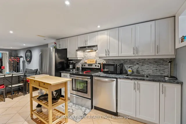 Additional image 38 of 23 Seneca Ave