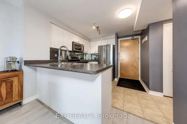 Additional image 8 of 212 Eglinton Ave Unit 1510