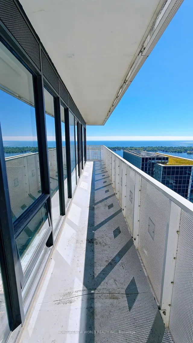 Additional image 17 of 88 Harbour St Unit 4810