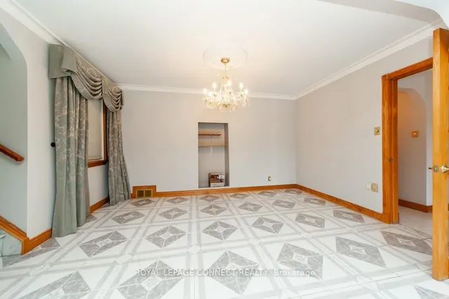 Additional image 11 of 30 East Dr