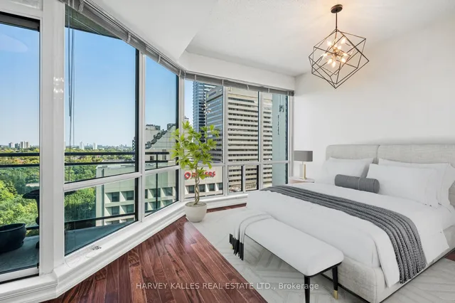 Additional image 14 of 300 Bloor St Unit 1703
