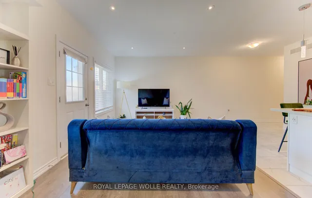 Additional image 20 of 385 Westwood Dr Unit B