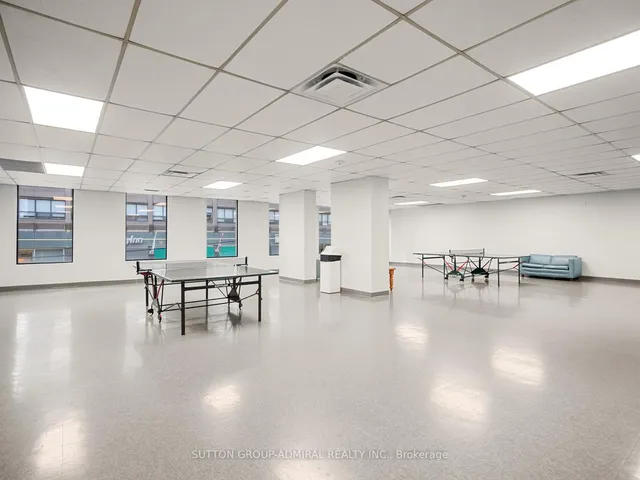 Additional image 30 of 45 Carlton St Unit 312