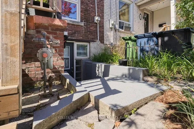 Additional image 28 of 32 Bartlett Ave