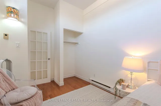 Additional image 27 of 1209 Queen St Unit 32