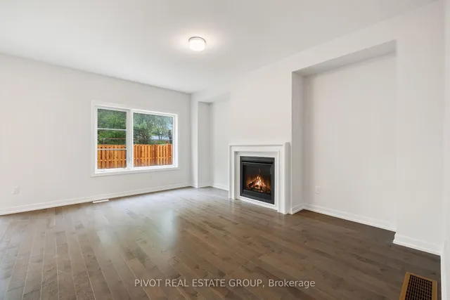 Additional image 12 of 85 Danielle Moore Circ