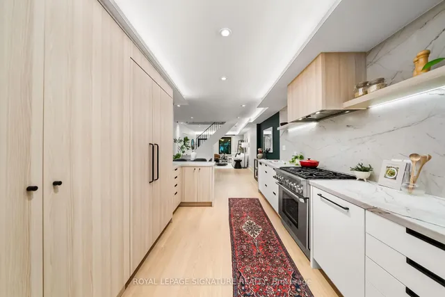 Additional image 31 of 820 Palmerston Ave