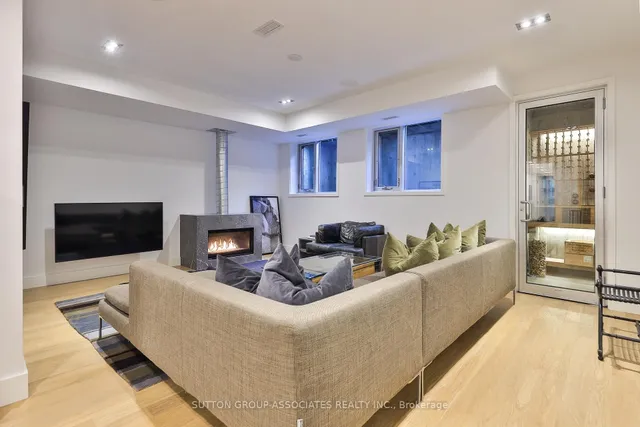 Additional image 40 of 22 Mitchell Ave