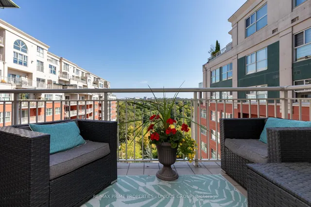 Additional image 24 of 18 Concorde Pl Unit 808