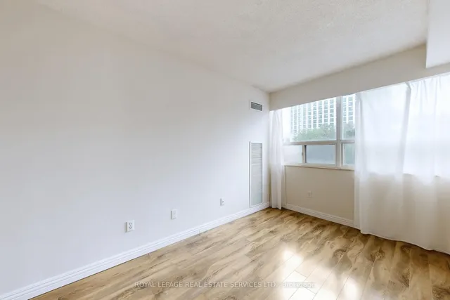 Additional image 29 of 1300 Islington Ave Unit 304