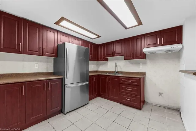 Additional image 33 of 50 Apache Trail