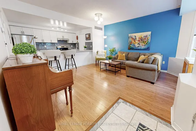 Additional image 7 of 760 Lawrence Ave Unit 174