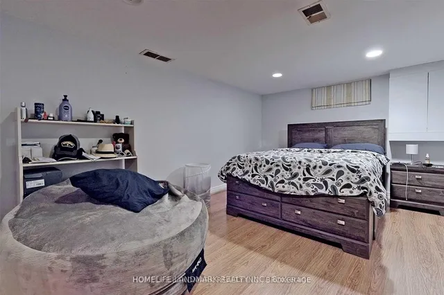 Additional image 20 of 169 Highgate Ave