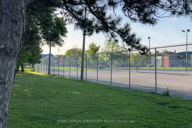 Additional image 37 of 19 Wall Ave