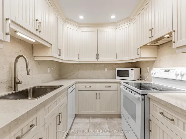 Additional image 3 of 121 Ling Rd Unit 413