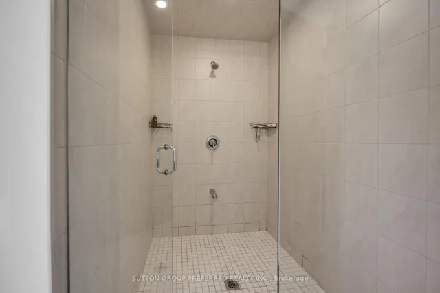 Additional image 25 of 59 Spachman St