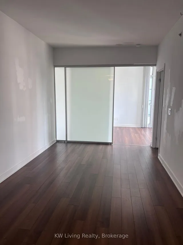 Additional image 8 of 210 Simcoe St Unit 1301