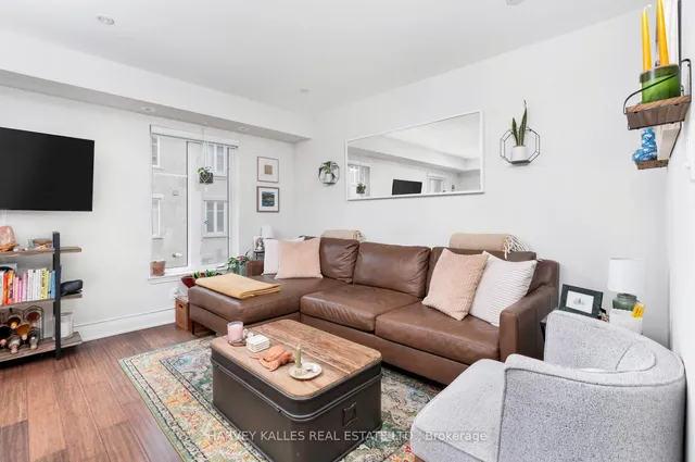 Additional image 3 of 34 Western Battery Rd Unit 413