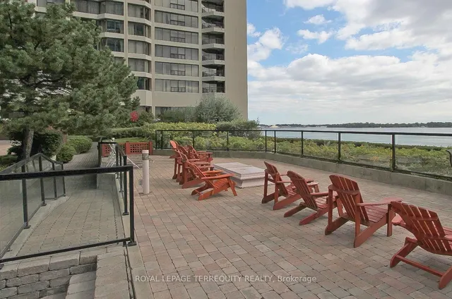 Additional image 49 of 55 Harbour Sq Unit 2311