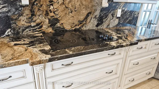 Additional image 15 of 100 Antibes Dr Unit 2805