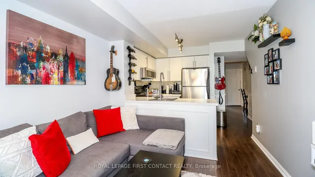 Additional image 8 of 10 Laidlaw St Unit 719