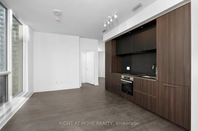 Additional image 10 of 35 Mercer St Unit 1512