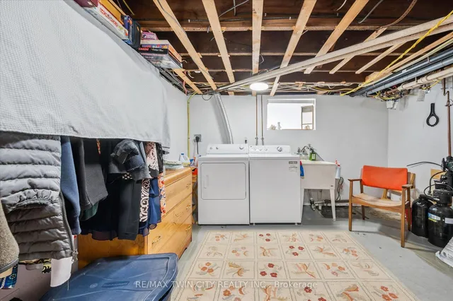 Additional image 33 of 45 Samuel St