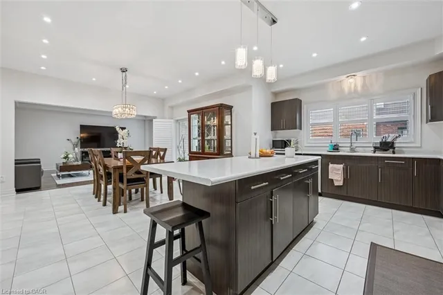 Additional image 11 of 77 Eaglecrest St