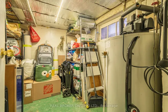 Additional image 40 of 204 Earlscourt Ave