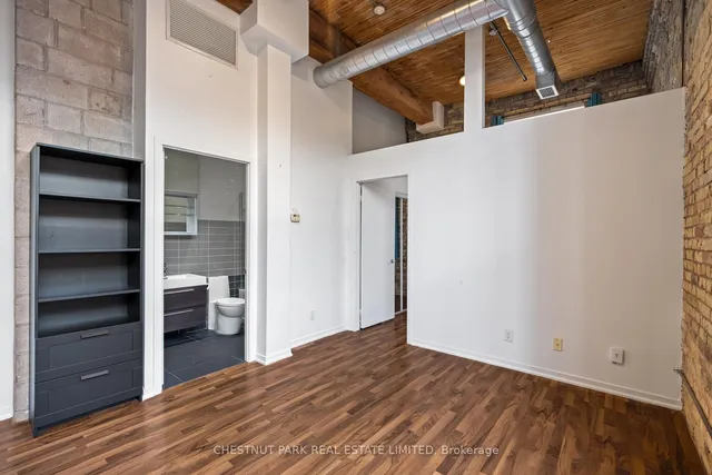 Additional image 25 of 736 Dundas St Unit 201