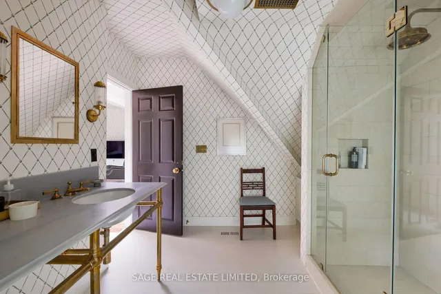 Additional image 45 of 104 Park Rd